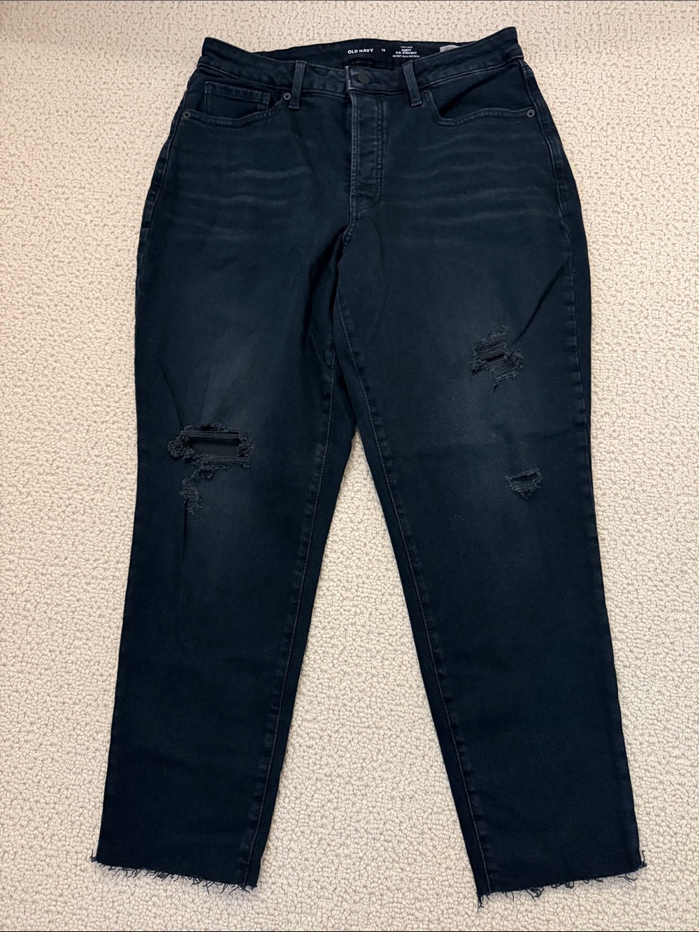Old Navy Black Distressed Cropped Boyfriend Jeans